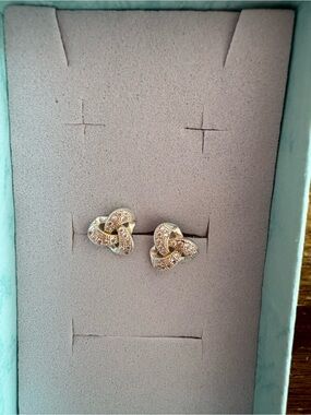 Sterling silver 925